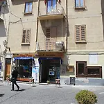 Garibaldi 4*