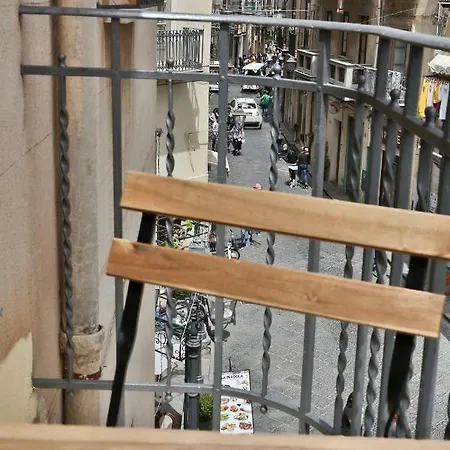 Garibaldi 4* 체팔루