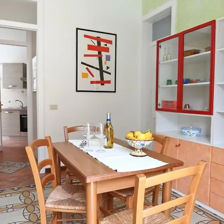 Garibaldi Casa de hóspedes 4*