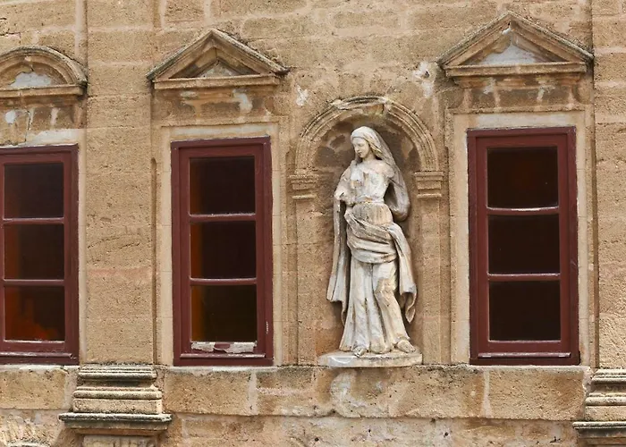 Garibaldi Pensión 4*