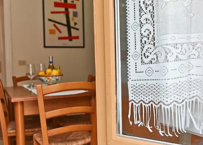 Garibaldi Pensión 4*